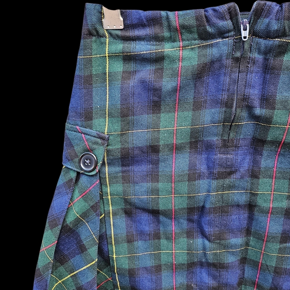 Lands'End Plaid Mini Skirt with Button Detail Size 12 - Picture 8 of 15